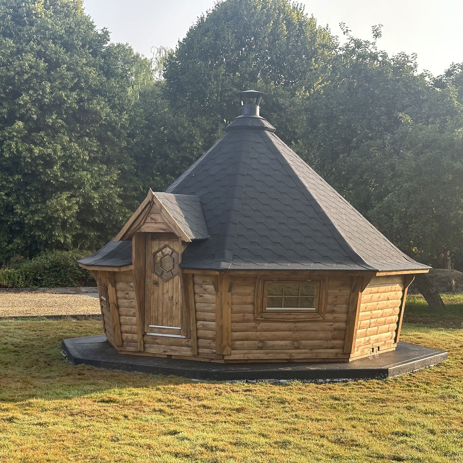 BBQ Hut